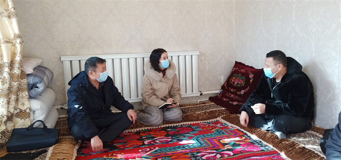 03【镜头】整治群众身边腐败和不正之风 和静县.jpg