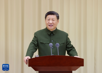 习近平春节前夕在天津看望慰问基层干部群众