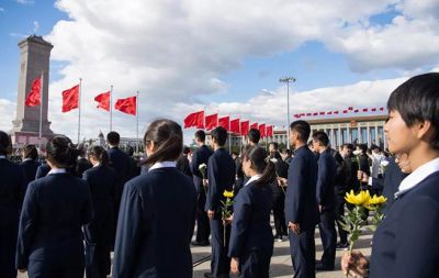 烈士纪念日向人民英雄敬献花篮仪式在京隆重举行 习近平李克强栗战书汪洋王沪宁赵乐际韩正王岐山出席